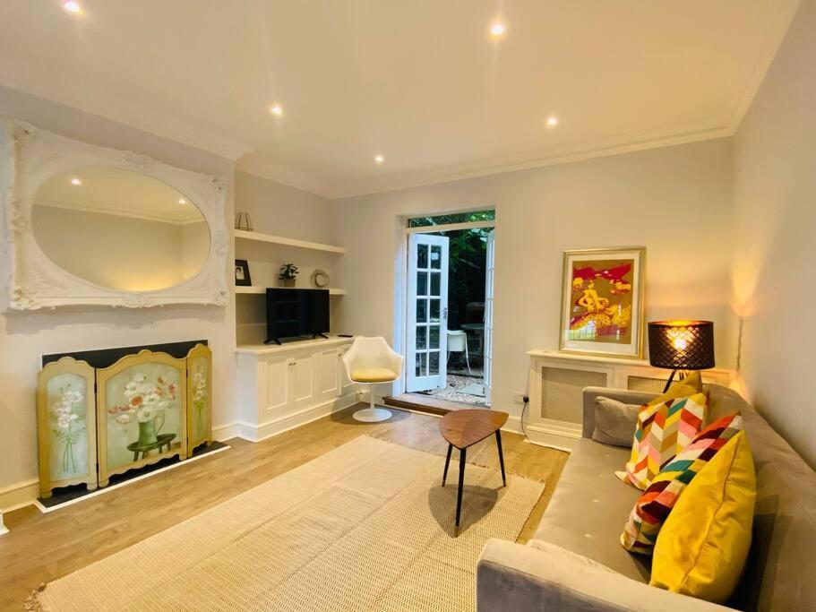 Apartamento Beautiful 2 Bed/ 2 Bath Notting Hill Garden Flat Londres Exterior foto